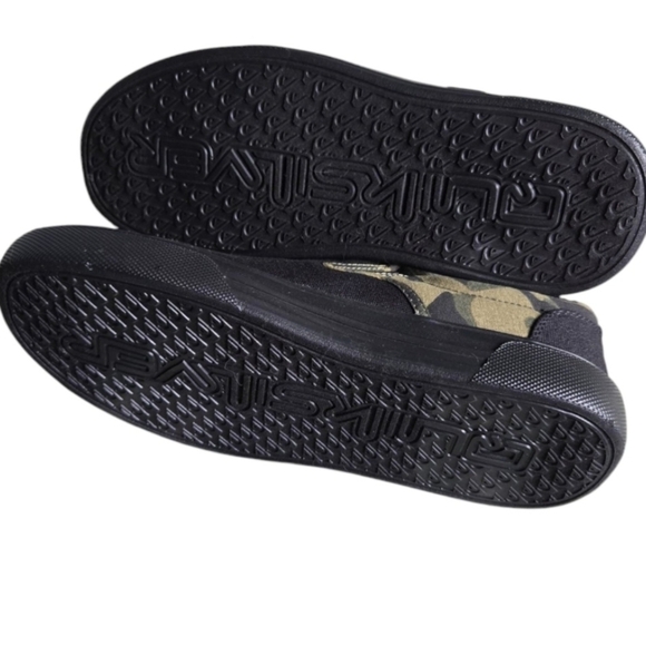 New Quiksilver Black Slip-On Shoes - Picture 3 of 6